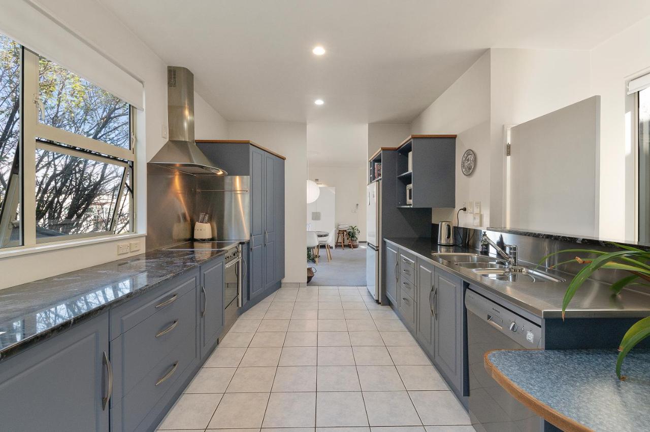 Apartment 4A - By The Beach Paraparaumu Dış mekan fotoğraf